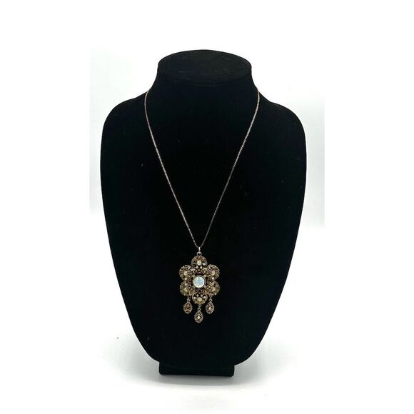 Vintage Exquisite Dangle Teardrop Filigree Opaline Glass Pendant Necklace - Picture 1 of 6